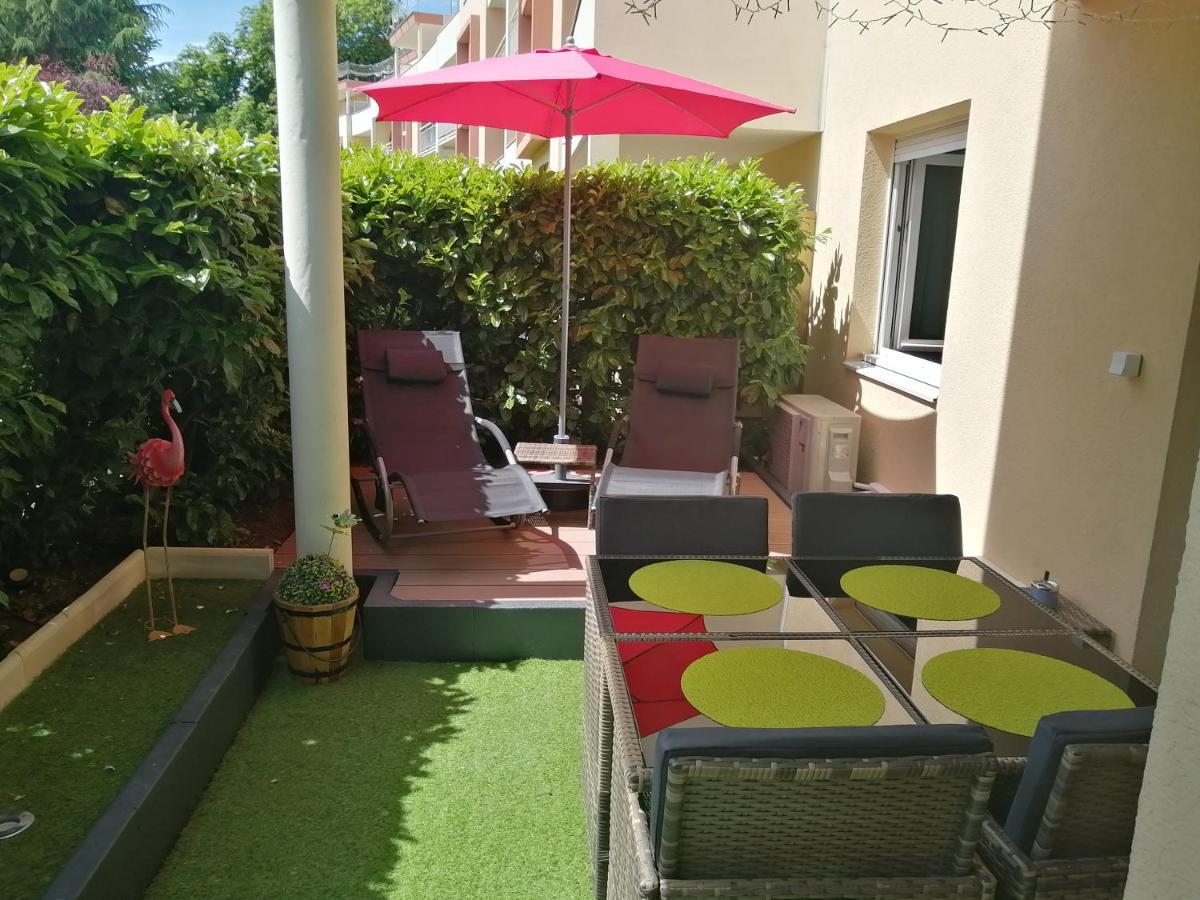 Romantisme Et Glamour 2 Avec Spa , Clim Et Jardin Dijon Bagian luar foto